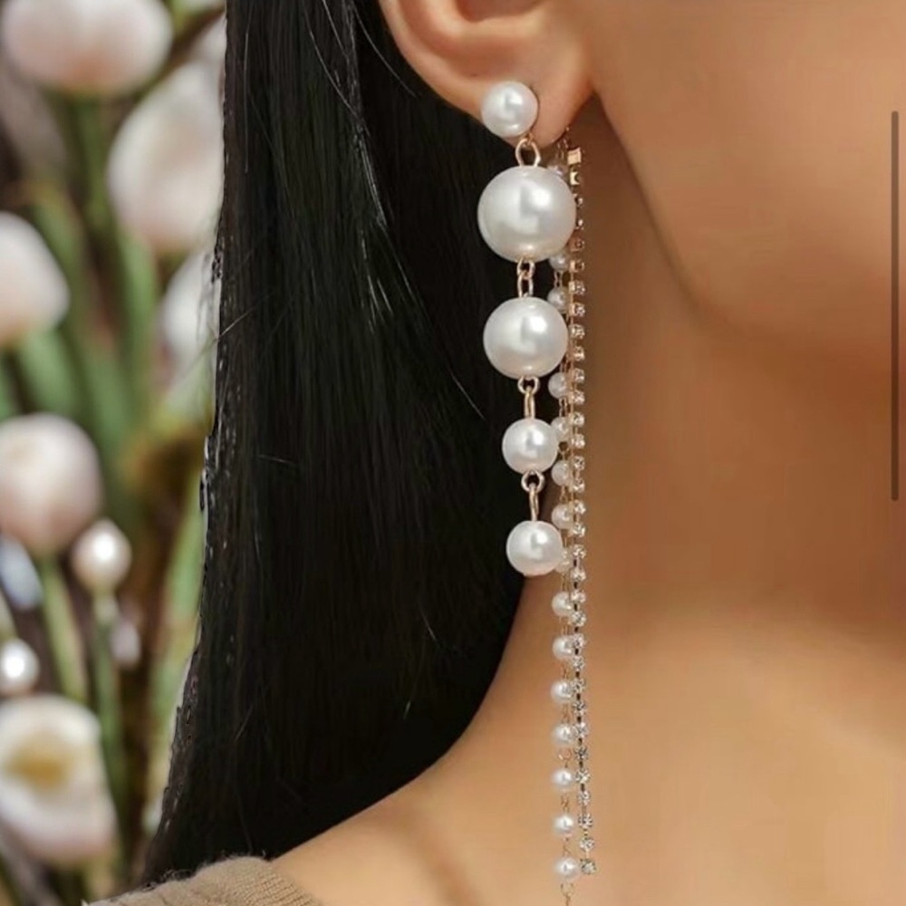Faux Pearl Shiny Rhinestone Chain Tassel Design Dangle Earrings Elegant Style Al